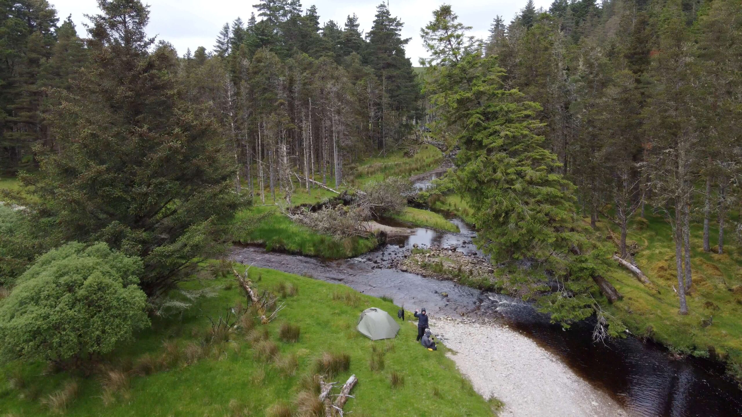 YouTube | Getting Soaked on a Beach Feat. Midges